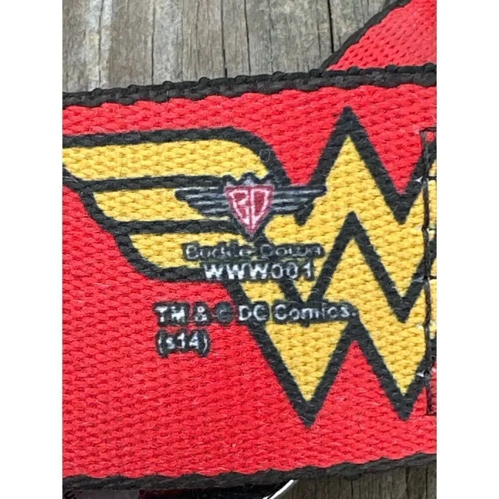 Dog Collar Seatbelt Buckle Wonder Woman Logo Red 15 to 26 Inches 1.0 Inch Wide